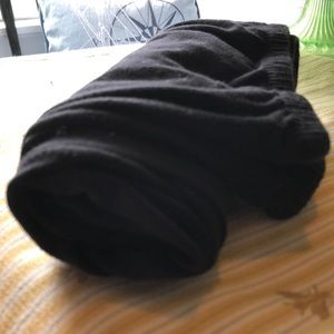 Black cotton leggings